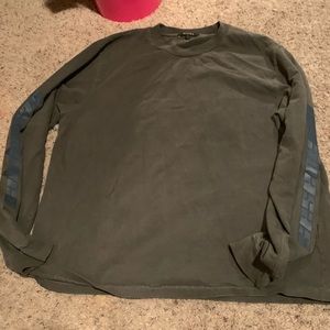 SOLD OUT YEEZY Calabasas Long Sleeve  size L
